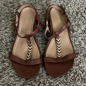 Vionic brown sandals size 7.5